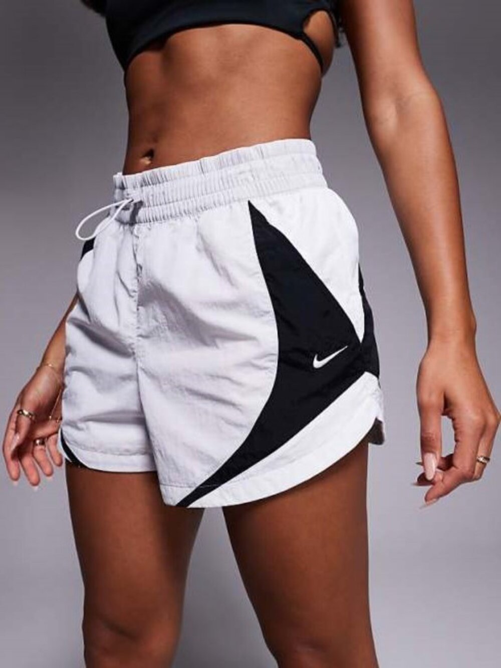 NIKE Loose Fit Mid Rise Nylon 3" Track Shorts LARGE White & Black NWT
